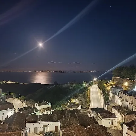 Domus Mito Apartman Monte SantʼAngelo